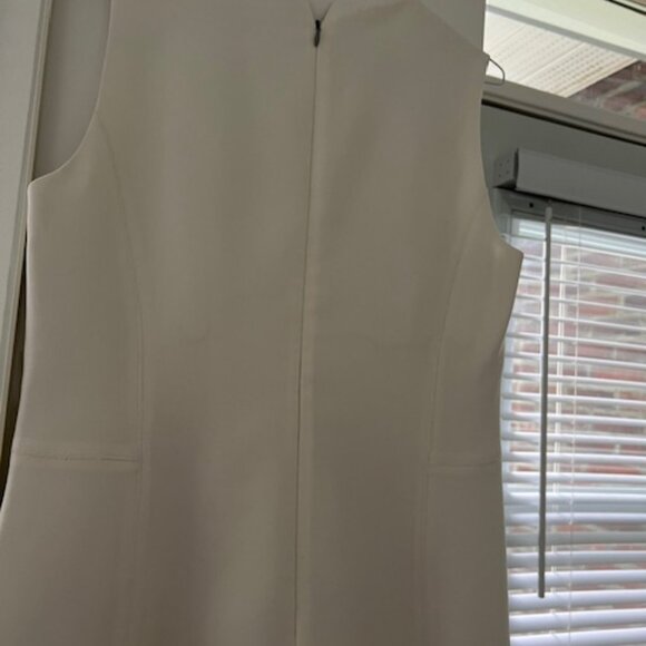 TAHARI WHITE DRESS SIZE 14 - Picture 3 of 5